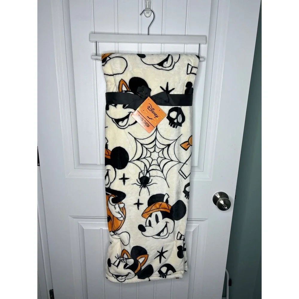 Disney Halloween Mickey Mouse Minnie Pumpkin Throw Blanket 50